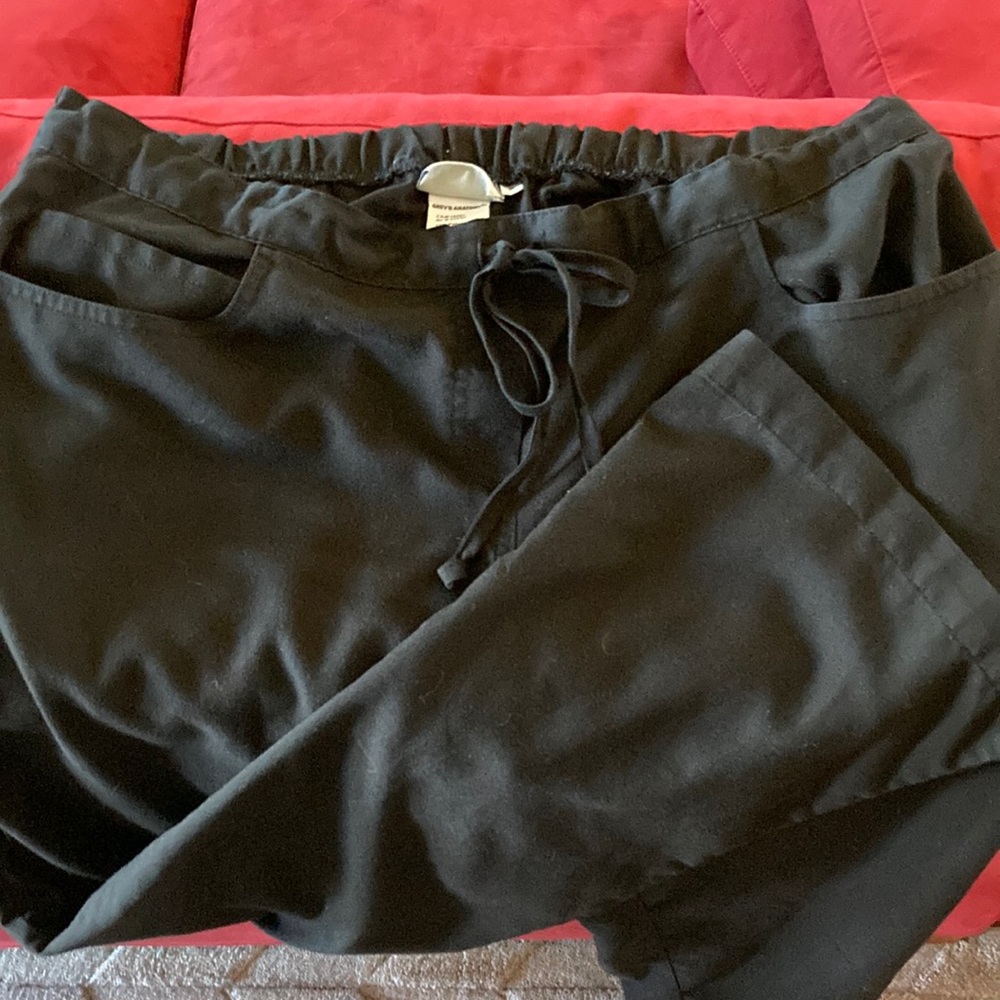 Scrub pants